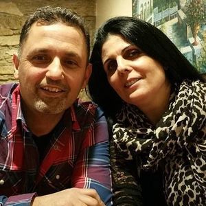 Meet your Posher, Eyal